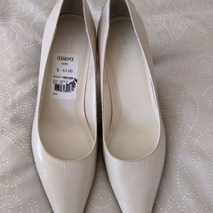 Calvin Klein Diva Shoes in Stone
(Original box)